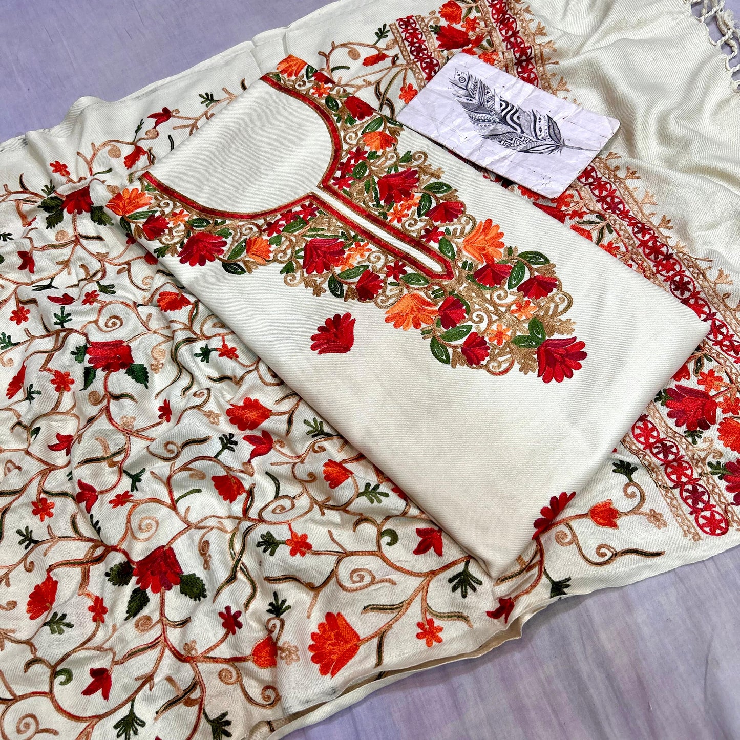 Winter Special Kashmiri Embroidered Unstitched 3-Piece Salwar Suit Set – Premium Wool Blend Fabric with Traditional Aari Work