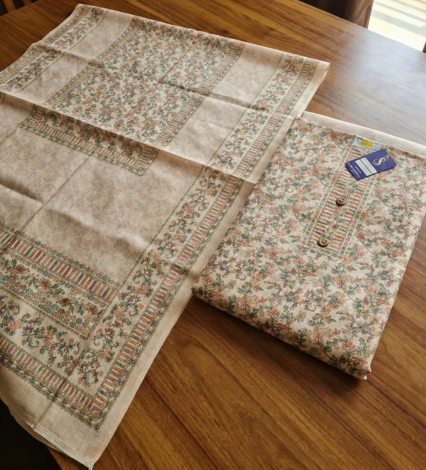 Luxury Embroidered Cotsul Suit Set for Women – 3 Piece Unstitched Lawn Collection