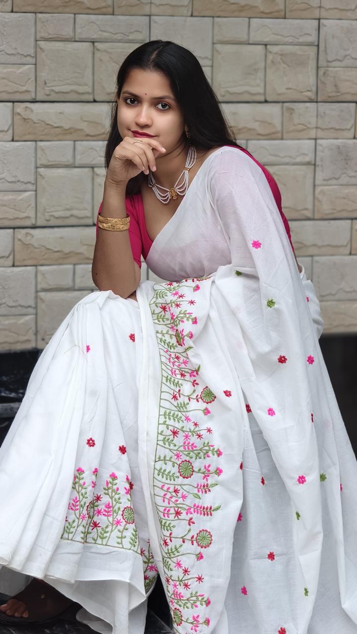 White Premium Soft Cotton Embroidered Saree with Floral Thread Work & Tassel Pallu – With Blouse Piece