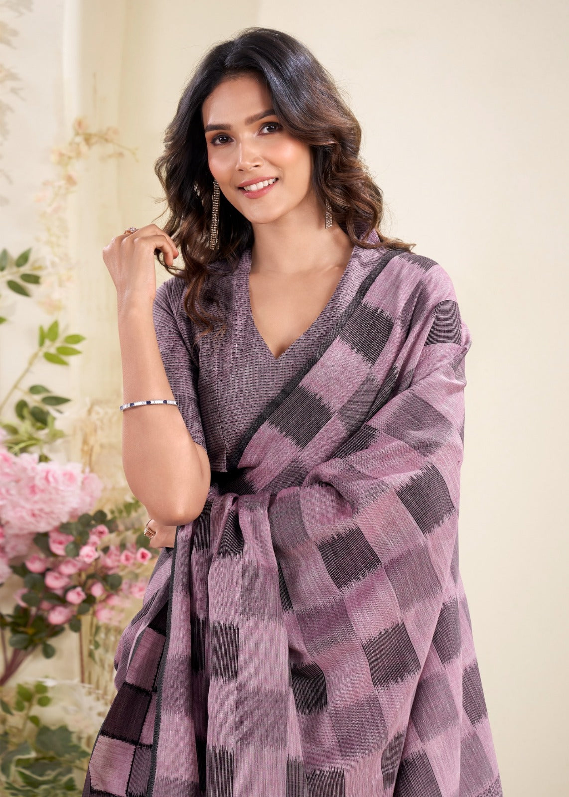 Pure Linen Silk Saree in Mauve and Charcoal Grey