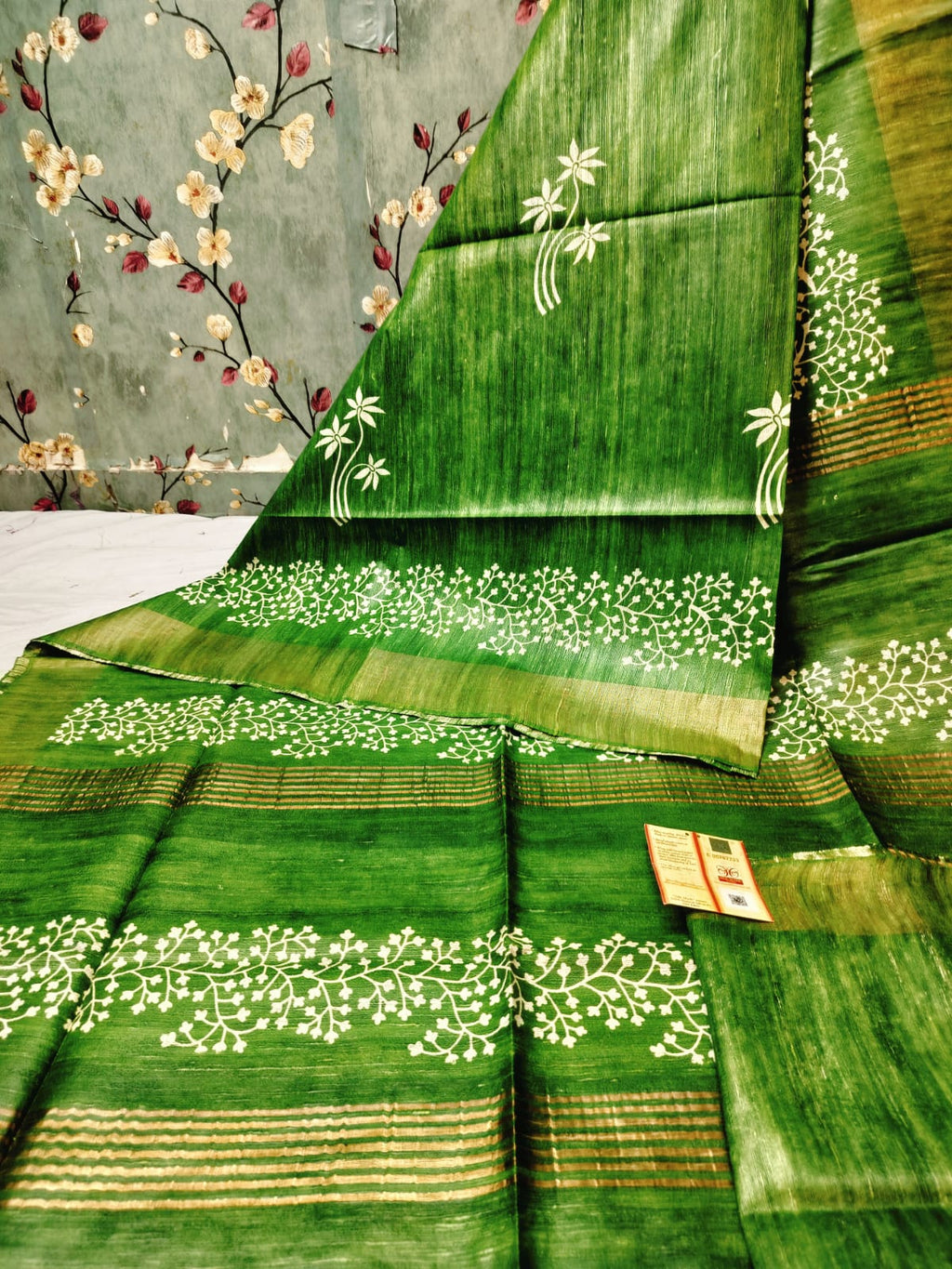 Handwoven Natural Cocon Tussar Ghicha Pure Silk Saree