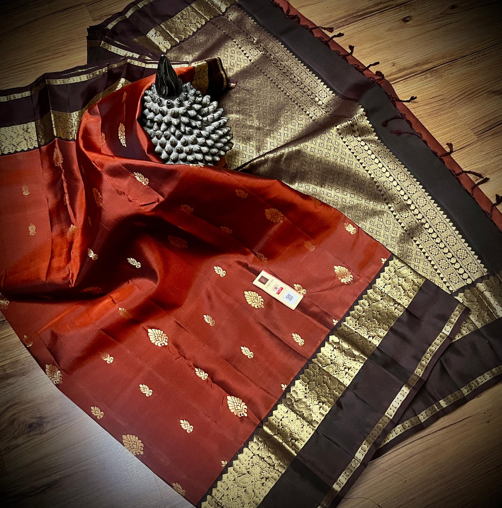 Kanchipuram Pure Silk Saree with Rich Gold Zari Weaving